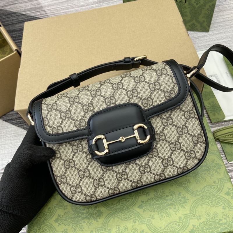 Gvc*1 horsebit bags